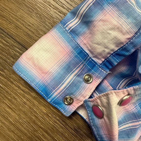 Wrangler Western Blue Plaid Pearl Button Breast Cancer Awareness Shirt Sz L - Picture 9 of 12